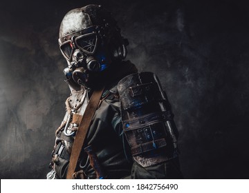 アクション中の競技場でのアメリカンフットボール選手 スポーツ用の壁紙とコピー用スペース 写真素材 Shutterstock