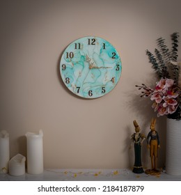 Epoxy Resin Jewelry Wall Clock Mint