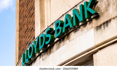 Epsom Surrey London UK, October 31 2021, Close Up Of Branch High Street Retail Lloyds Bank Logo With No People