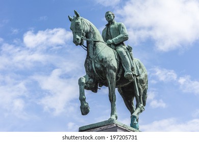 Equestrian statue of King Albert I (design Alfred Courtens), it was unveiled in 1951. Mont des Arts is dedicated to memory of Albert I, known as "soldier king", one of BelgiumÃ¢Â?Â?s most popular monarchs. - Powered by Shutterstock