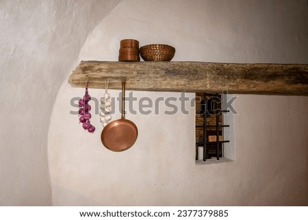 The equipment of the castle kitchen