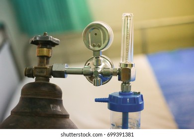 Equipment Medical Oxygen Tank Pipeline Meter Stock Photo 698515156 