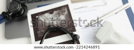 Equipped workplace of an ultrasound doctor