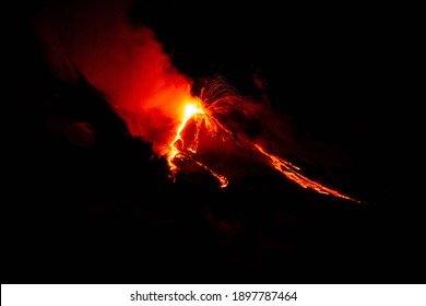 Eruption of the Etna volcano