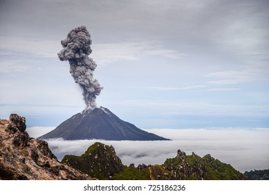 Eruption Volcano, Mt Sinabung, Indonesia