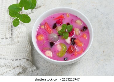 Es Buah Sop Buahis This Cold Stock Photo 2133225947 | Shutterstock