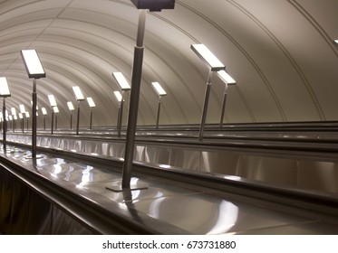 escalator