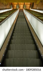 Escalator Going Down With Diminishing Perspective