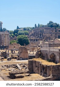 An escapade to beautiful cities: Rome, Split, London 