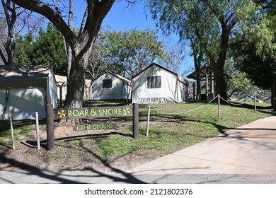 ESCONDIDO, CALIF - 9 FEB 2022: Roar And Snore Camp Ground  Sign At The San Diego Zoo Safari Park, Where Guests Can Overnight In The Park.