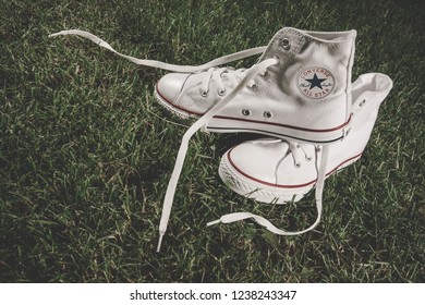 ESKISEHIR, TURKEY - MAY 28, 2010: White Converse Sneakers On Green Grass