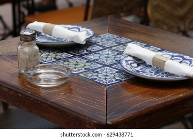 Espanola Way, Miami Beach, Street Table