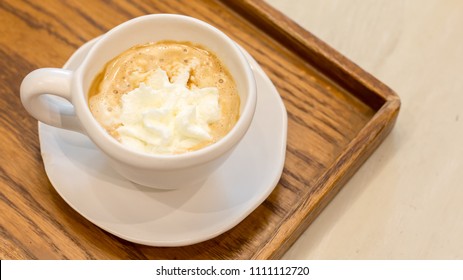 Con Panna の画像 写真素材 ベクター画像 Shutterstock