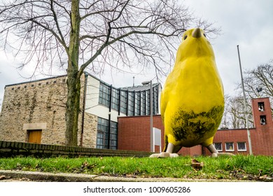 ESSEN / GERMANY - JANUARY 24 2018 :The Canary Bird By Ulrich Wiedermann And Hummert Architects Is Pointing The Way To The World Heritage Coal Mine Zollverein