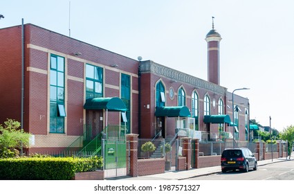 Essex, United Kingdom, 8 June, 2021: Ilford Islamic Centre Is The Largest And Most Famous Mosque In Albert Road, Ilford, Redbridge, Essex 
