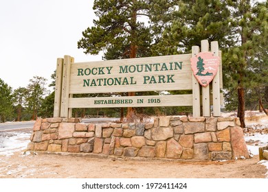 Estes Park, CO - November 14, 2020:  Entrance Sign To Rocky Mountain National Park In Colorado