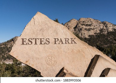 Estes Park, CO - November 29, 2020: Stone Welcome Sign Near Estes Park