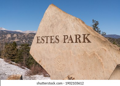 Estes Park, CO - November 29, 2020: Stone Monolith Sign On The Border Of Estes Park Along Route 36