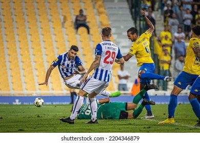 Estoril, Portugal - 09 17 2022: Liga BWIN Game Between Estoril Praia And F.C Porto; Mehdi Taremi Tackled By Dani Figueira