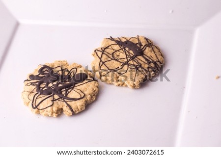 eto lowcarb chocolate and almond cookies