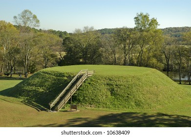 Etowah Indian Mounds