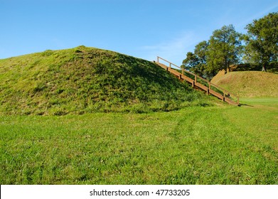 Etowah Indian Mounds