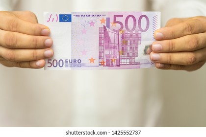 500 Euro Schein Bilder Stockfotos Und Vektorgrafiken Shutterstock