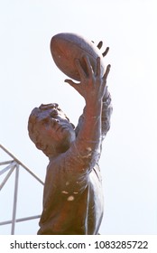 Europe UK London Twickenham Rugby Ground 2007. Male Bronze Statue Of Rugby Player Catching The Ball. 