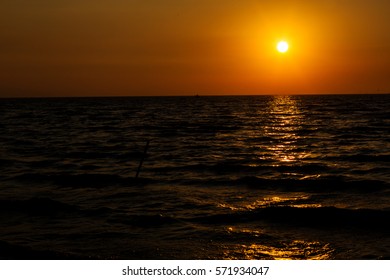 Evening Sunset With Aura  On The Sea,twilight Time,romantic And Sweet Time. Image For Special Greeting Card And Nature Background, Can Be Use To Wallpaper And Screensaver On Laptop