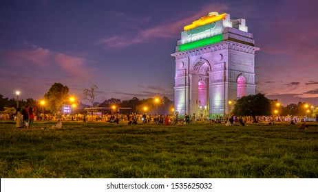Evening view of the illuminated India Gate war memorial in New Delhi, India, dedicated to 70,000 soldiers of the British Indian Army killed in wars between 1914 and 1921 