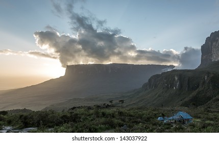 Evening View Kukenan Tepui - Venezuela, Latin America