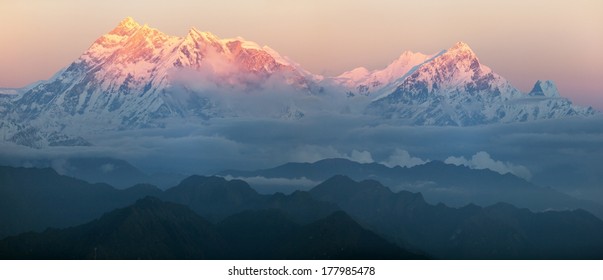 Evening view of mount Annapurna - nepal 