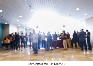 event business people blur seminar party corporate conference blurry background cocktail meeting convention abstract coffee break social crowd focus