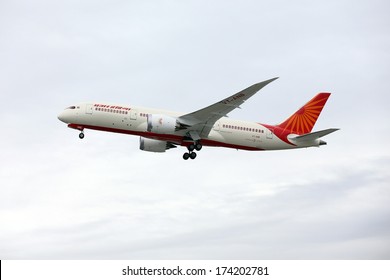 EVERETT, WA - JAN 31: Delivery Flight Of A Brand New Air India 787-8 Boeing Dreamliner, On Jan 31, 2014 In Everett, Washington