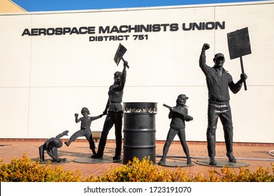 Everett, Washington / USA - March 9 2020: Picketing Boeing Employee Memorial At The Aerospace Machinists Union Office, Near The Boeing Manufacturing Plant In Everett