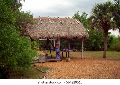 EVERGLADES, USA - MARCH 19: Seminole Indian Hut On 19 March 1998 At Everglades, USA. The Seminole Are The Native Tribe In Florida.