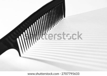 everyday objects, light and shadow. Spectacular play with light