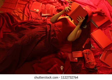 everything is red