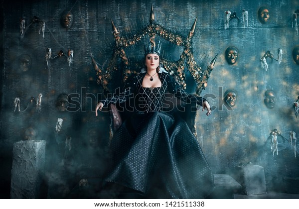 Evil Queen Black Dress Beautiful Girl (rediger nu) 1421511338