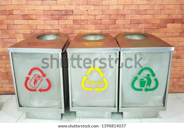 E-waste bin, Recycle bin and General waste bin;\
the separate garbage campaign in department store that prepare\
three bin with separated color and symbol for easy notice to\
customer. (mobile\
photo)