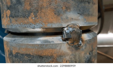Example of  test coupons welding procedures for a 6G welding certification
