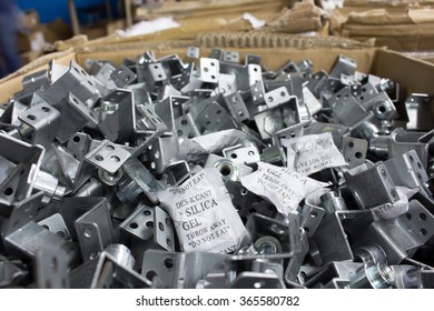 Examples Of Silica Gel Used In The Manufacture Of Metal.