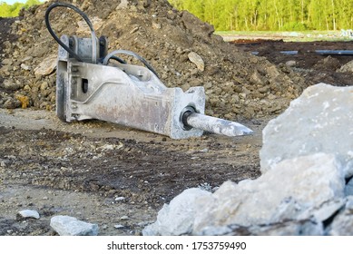 Excavator Demolition Hammer. Excavator Hydraulic Hammer. Hydraulic Jack Hammer Used For Heavy Duty Demolition. Selective Focus.