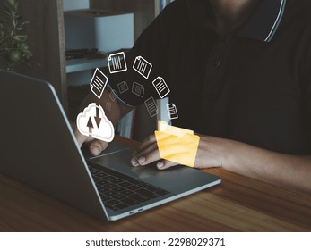 Exchange between document files Transfer data files or download between folders and the cloud. to back up internal documents