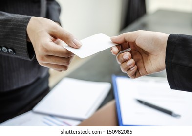 Exchange Business Card For First Time Meet