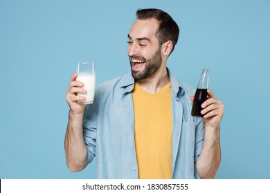 4,991 Man holding soda Images, Stock Photos & Vectors | Shutterstock