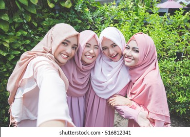 Muslim Friends