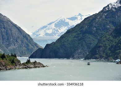 Excursion in tracy arm