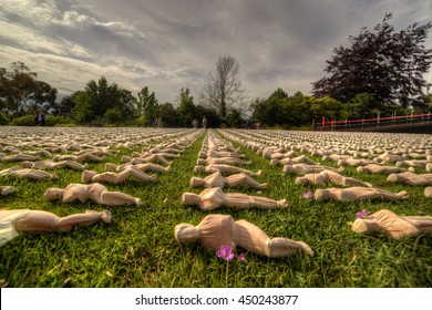 Exeter, Devon, UK, July 6 2016 - Artist Rob Heards Installation At A Public Park Exeter, Symbolising The 19240 Troops That Died On The First Day Of The Battle Of The Somme By Creating 19240 Figurines