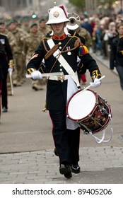 EXETER - NOVEMBER 16: Drummer From The Marching Performing At The Homecoming Parade Of 3 Commando Brigade On November 16 In Exeter, England